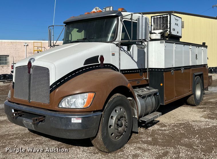 2016 Kenworth T370 utility / service truck - DQ6595