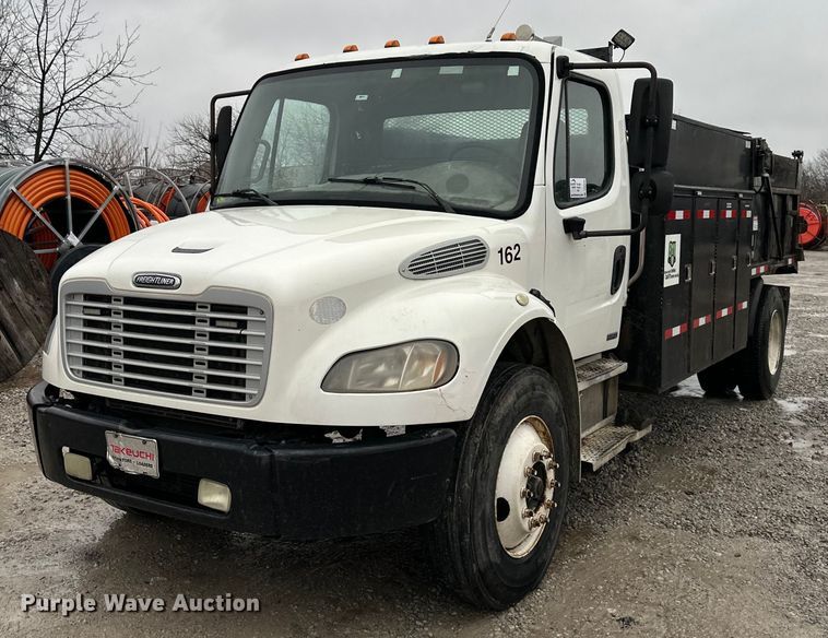 2008 Freightliner M2 utility/dump bed - DQ6600