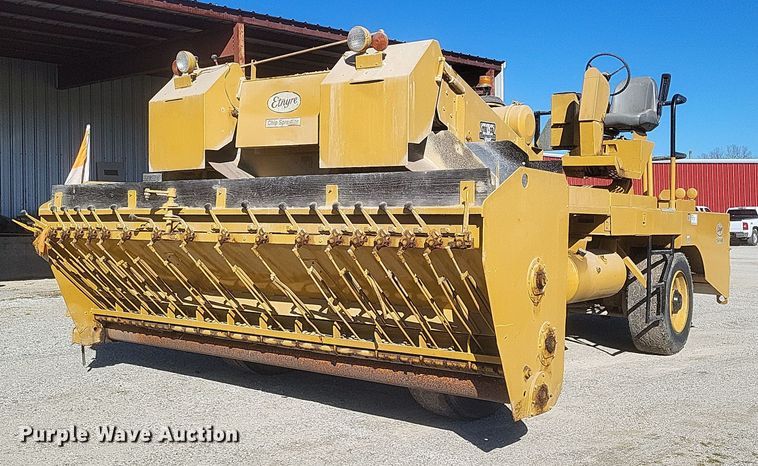 1990 Etnyre chip spreader - DS5210