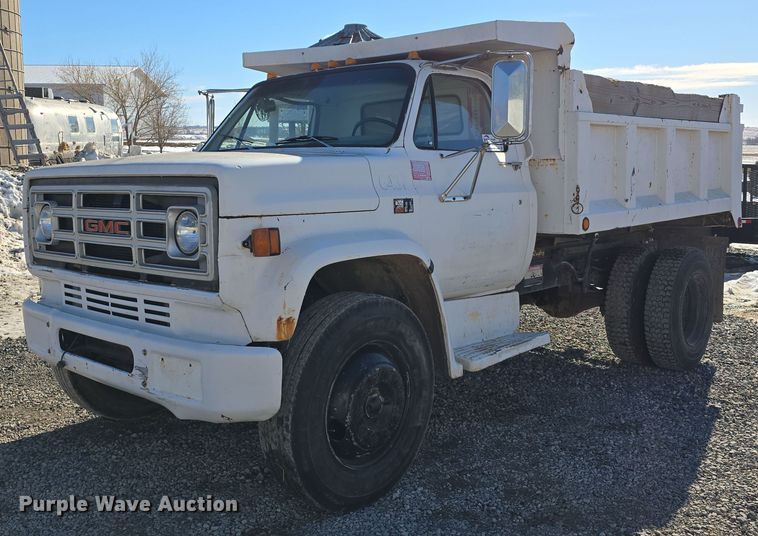 1989 GMC C6500 dump truck - DW3085