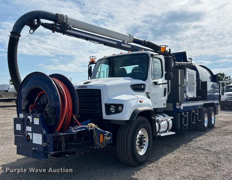 2015 Freightliner  114SD sewer jetter truck - EG0736