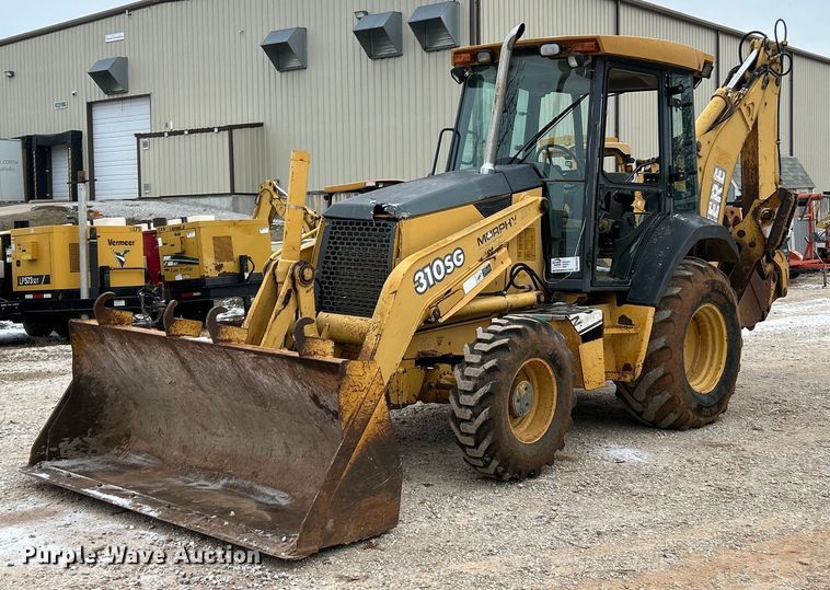 2004 John Deere 310SG backhoe - DW3273