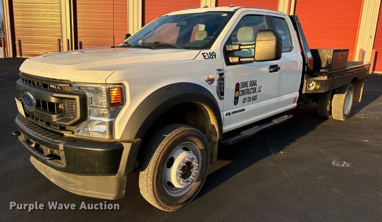 2022 Ford F450 Super Duty XL Ext. Cab flatbed truck - DW3276