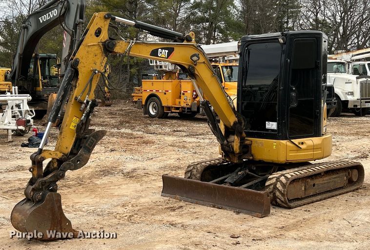 2016 Caterpillar  304E2 CR mini excavator - DW3287