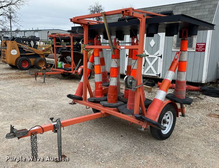 2013 Wanco WTSP arrow board - DW3325