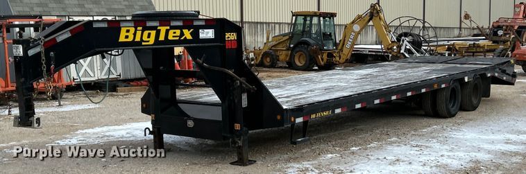 2022 Big Tex 25GN-25BK+5MR equipment trailer - DW3335