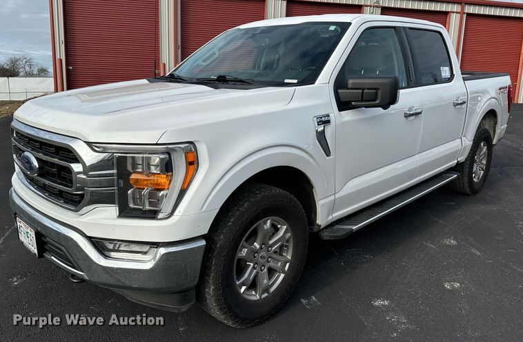 2022 Ford F150 XLT SuperCrew pickup truck - DW3361