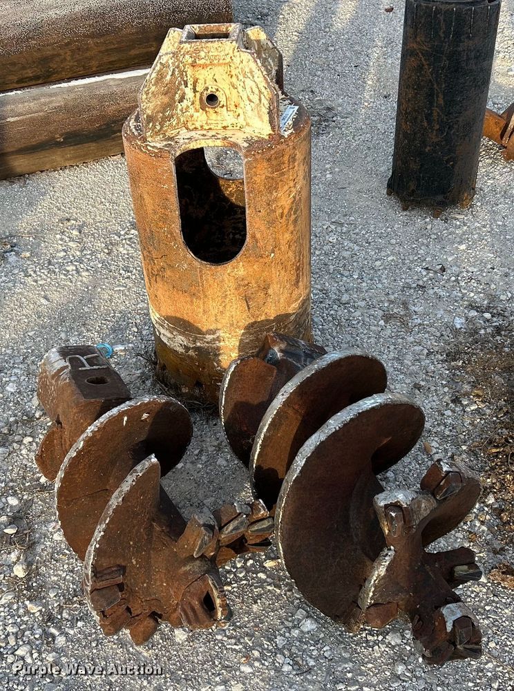 (2) Augers - EK2515