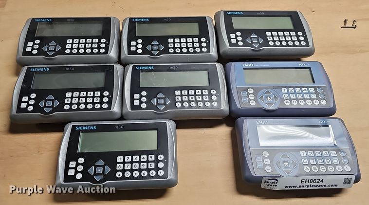 (8) Siemens AAD1476P001 traffic control systems - EH8624