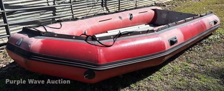 2009 Achilles SG-156 inflatable raft - EY9880