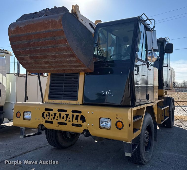 2014 Gradall XL 3100  wheeled excavator - NO9668