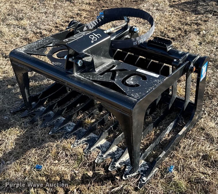 KC skid steer grapple bucket - DO0353