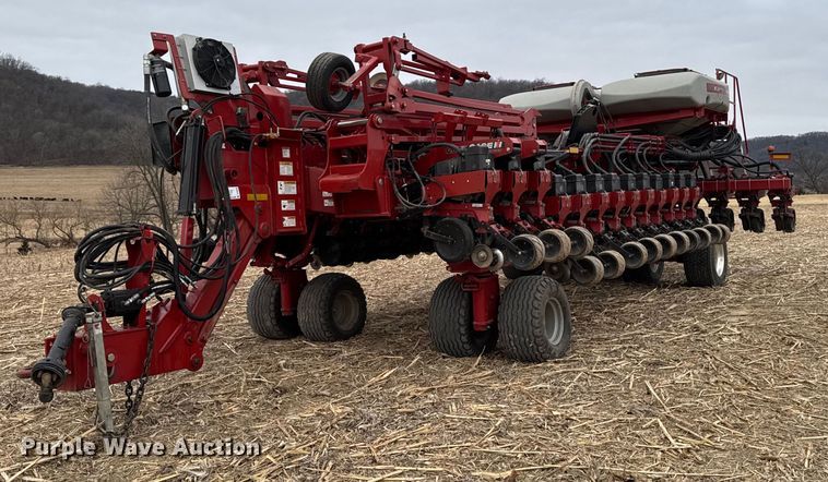 2011 Case IH Early Riser 1260 planter - DT0525