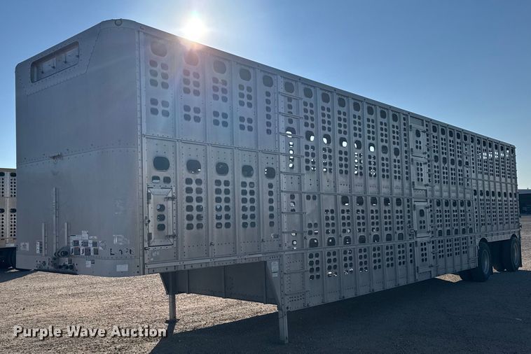 2008 Wilson PSDCL 402 livestock trailer - NN9543