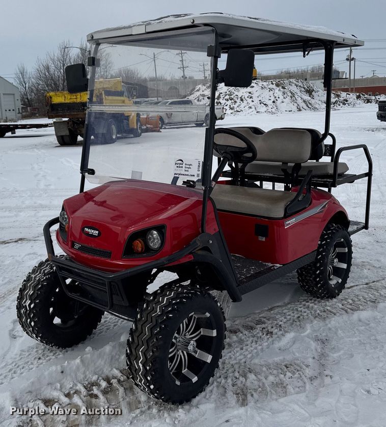 2020 Tracker Off Road golf cart - DT0541