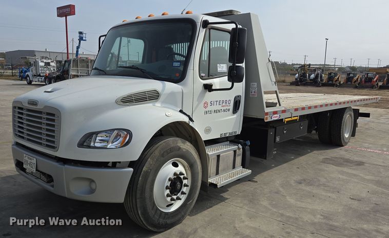 2022 Freightliner M2 106 rollback truck - DV1264