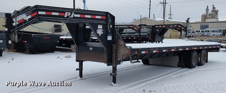 2015 PJ equipment trailer - DV6690