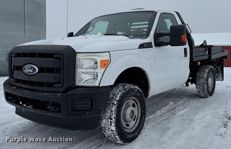 2011 Ford F350 Super Duty bale bed pickup truck - DY0573