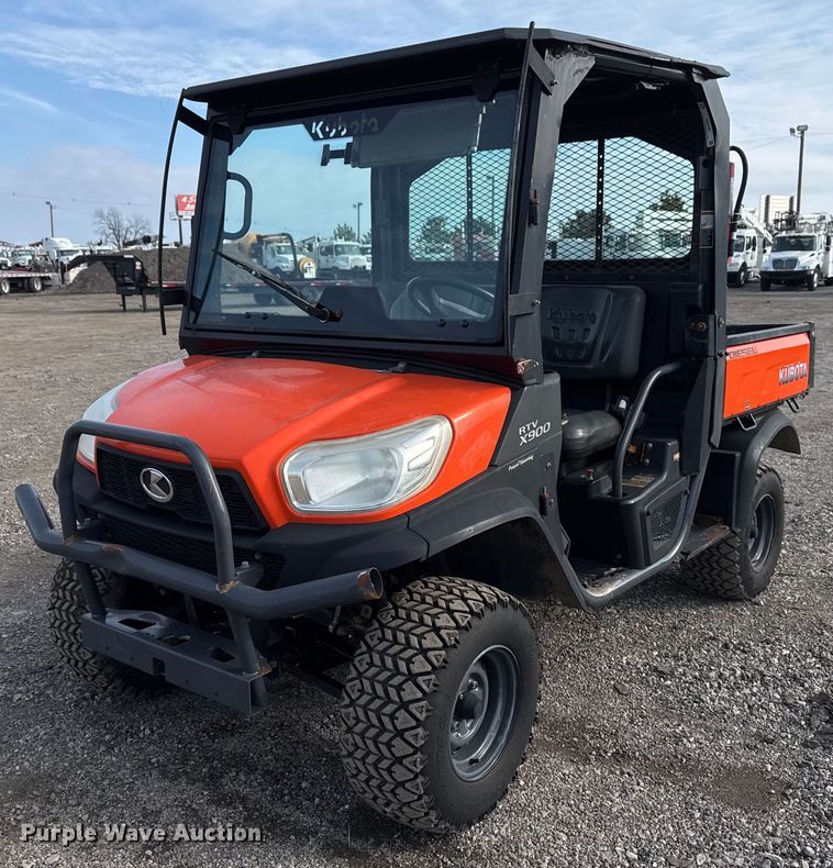 2014 Kubota RTV-X900 utility vehicle - EG2438
