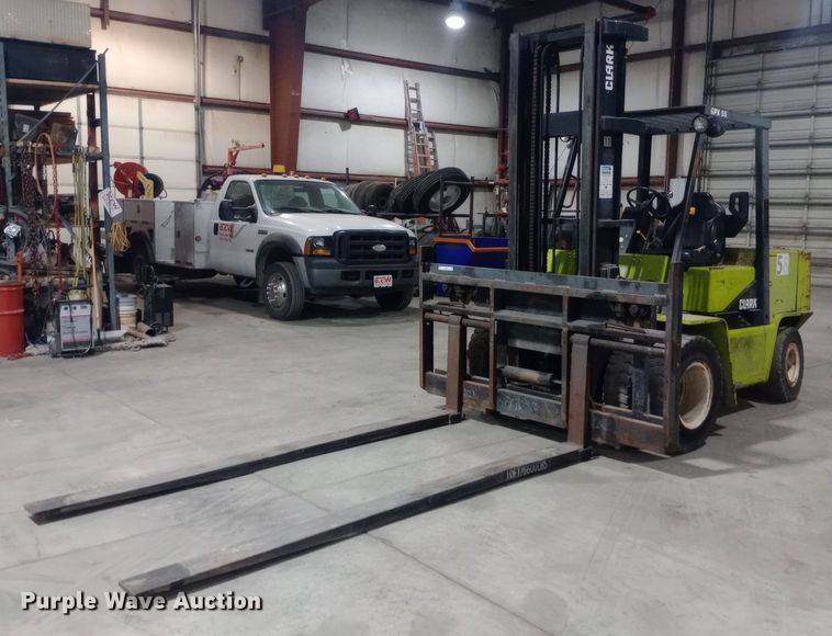 Clark GPX55D forklift - EO0585