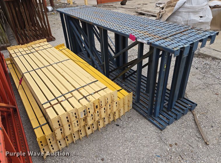 T-Bolt pallet racking - EQ3965