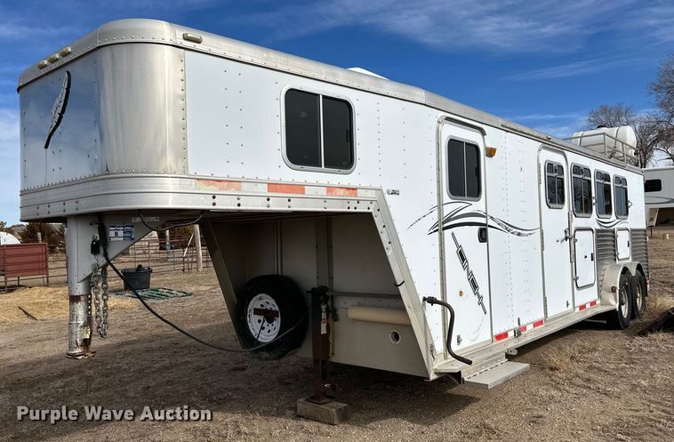 2002 Featherlite 9941 livestock trailer - ER8702