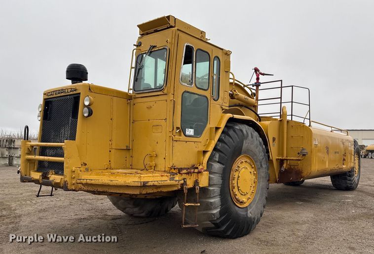 1978 Caterpillar 637D water wagon - DM5553