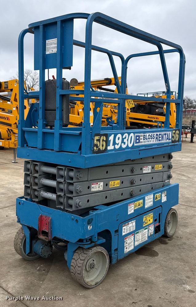 2005 Genie Lift GS-1930 scissor lift - DM5565