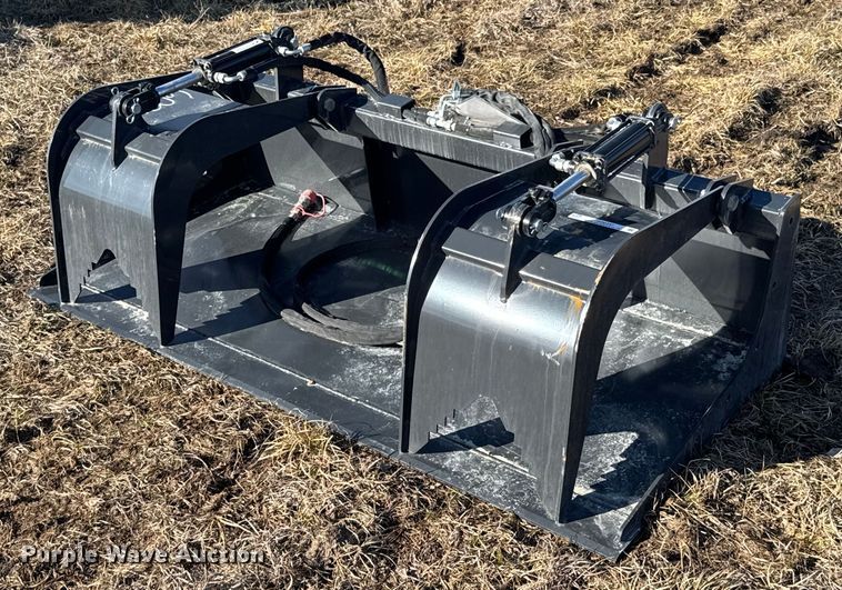 2023 Wolverine GB-11-72W skid steer grapple bucket - DO0347