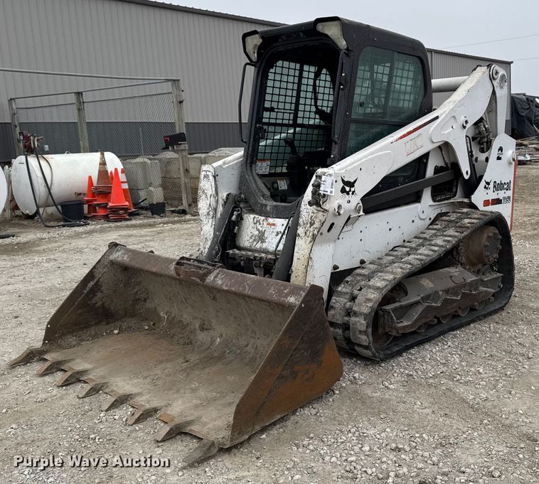 2016 Bobcat T650 tracked skid steer loader - DT0517