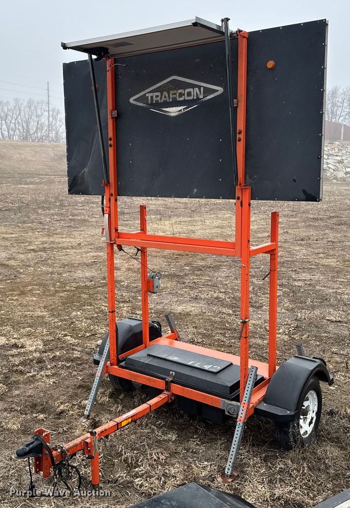 Trafcon TC1-259 arrow board trailer - DT0520
