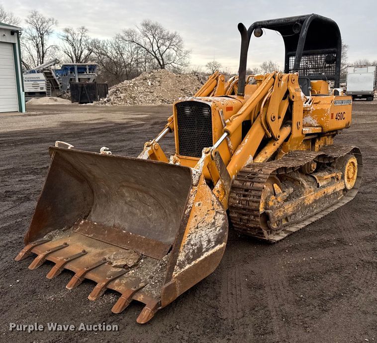 John Deere 450C track loader - DT0552