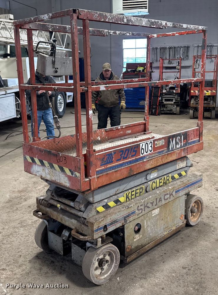1993 Skyjack SJ3015 scissor lift - DT0566