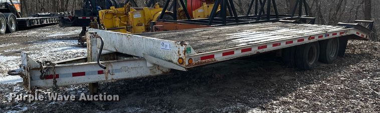 1993 Redi Haul equipment trailer - DV0582