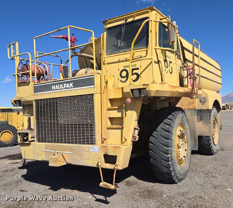 Haulpak water wagon - DW1835