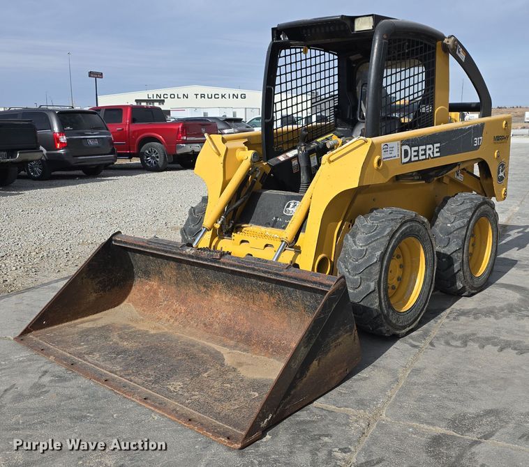 2007 John Deere 317 skid steer loader - DW3101