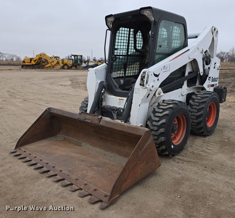 2013 Bobcat S650 skid steer loader - DW3114