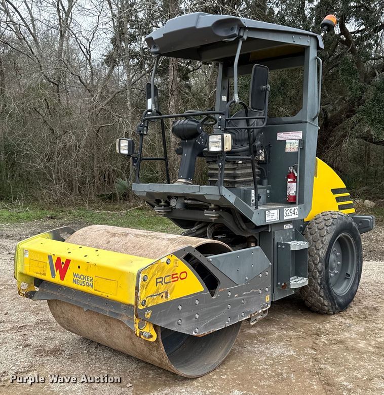 2019 Wacker Neuson RC50 single drum vibratory roller - ED5492