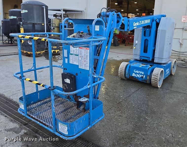 2014 Genie Z-30/20N RJ boom lift - EI4149