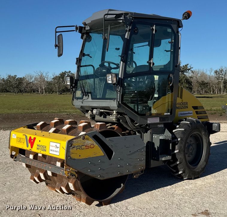 2018 Wacker Neuson RC50P single drum vibratory roller - EJ3390