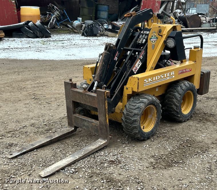1996 Gravely Skidster 200 compact utility loader - EK2630