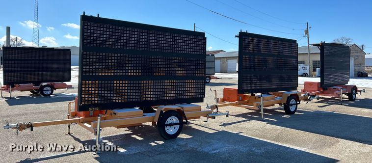 (3) American Signal message board trailers - EK2653