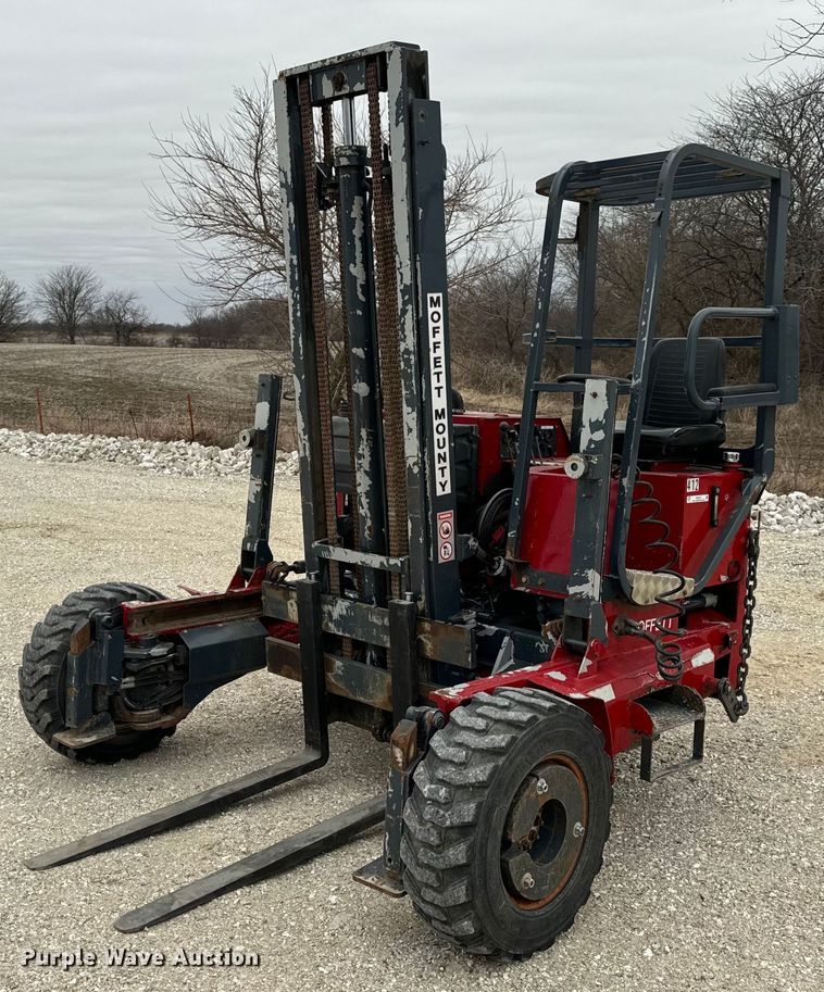 2004 Moffett M5500 W 4W forklift - EN5107