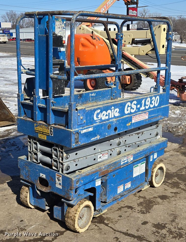 1999 Genie GS-1930 scissor lift - EQ6586