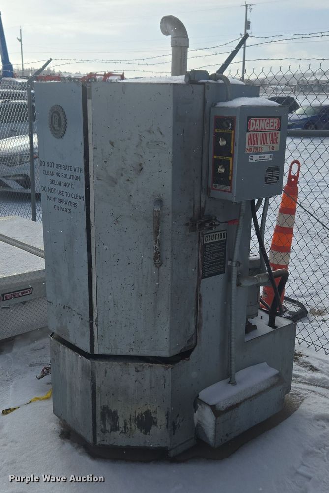 Better Engineering 200HD parts washer - ER5139