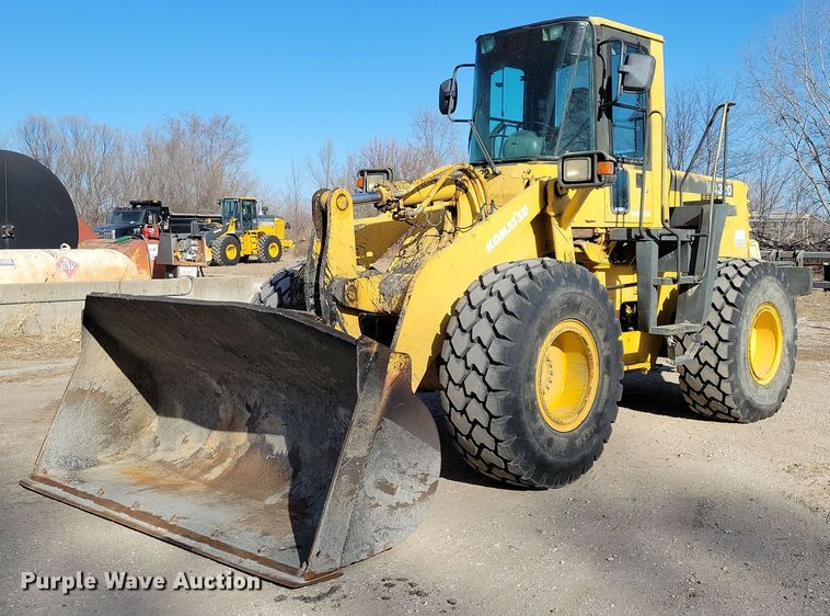 1998 Komatsu WA320-3L wheel loader - NB9807