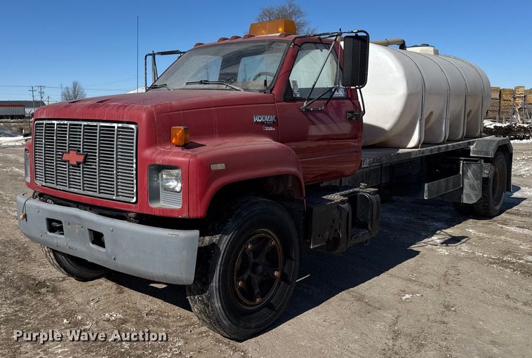 1992 Chevrolet Kodiak flatbed truck - DT0598
