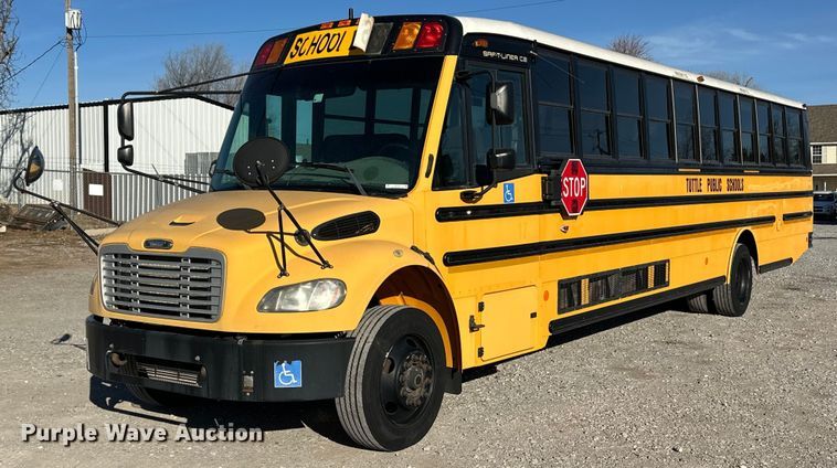 2011 Thomas Saf-T-Liner C2 school bus - EK0362