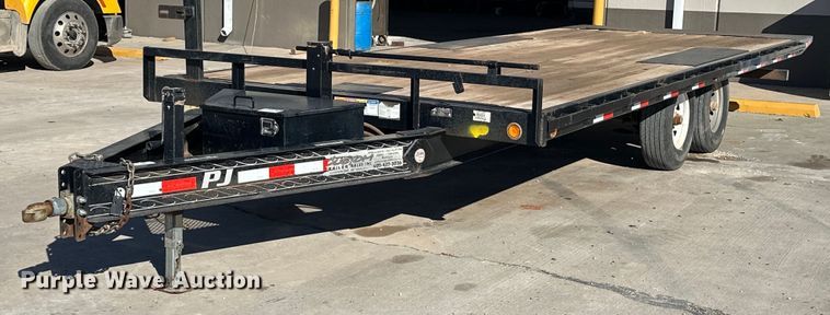 2018 PJ Carhauler Tilt T8222 tilt deck equipment trailer - EK0377