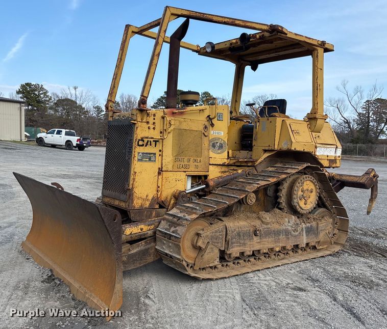 1988 Caterpillar D4H dozer - EY9943